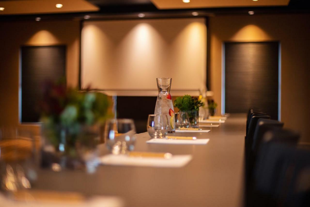 Sky Villa Boutique Hotel By Raw Africa Collection Plettenberg Bay Dış mekan fotoğraf Meeting room